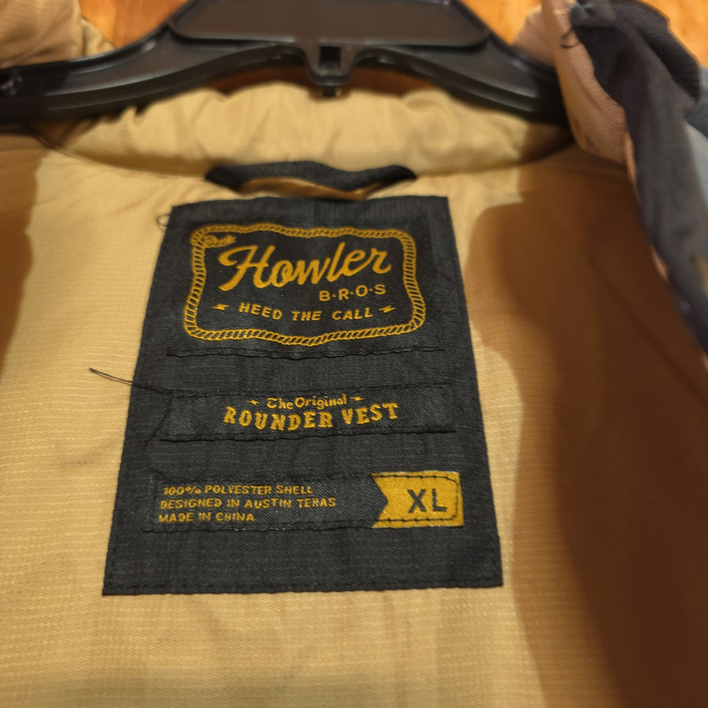 Howler Bros Vest Rounder Button Up Quilted Men's XL Black Teal-Green - DAD DENIM