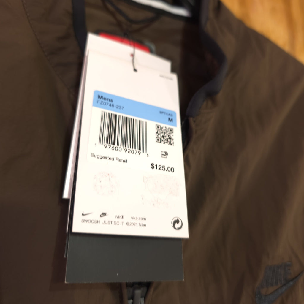 NIKE Vest Tech Woven Light Weight Size Medium Mens Brown - NWT DAD DENIM