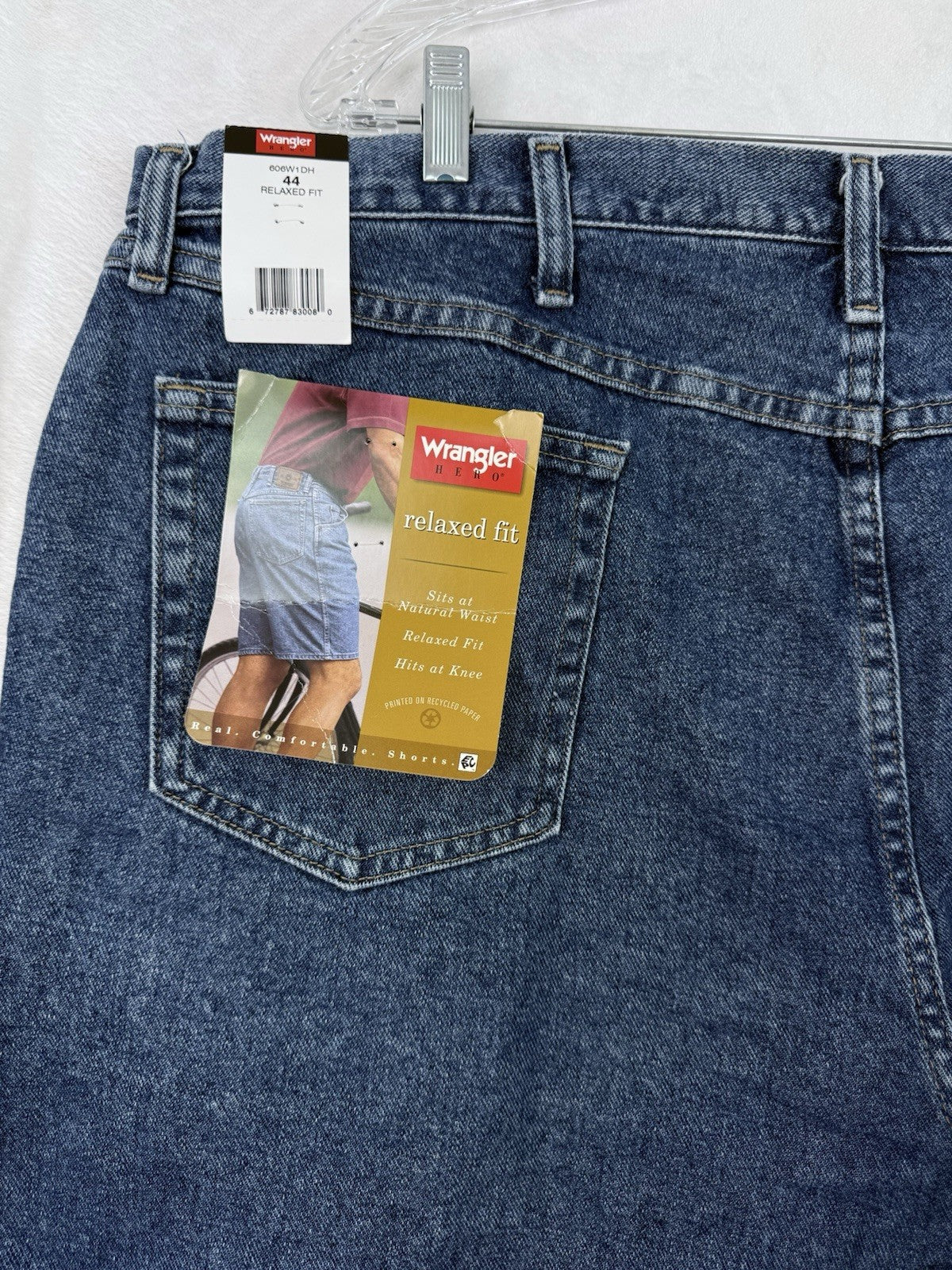 New Wrangler Jean Shorts 44 Relaxed Fit Mens Blue Denim Jeans NWT DAD DENIM