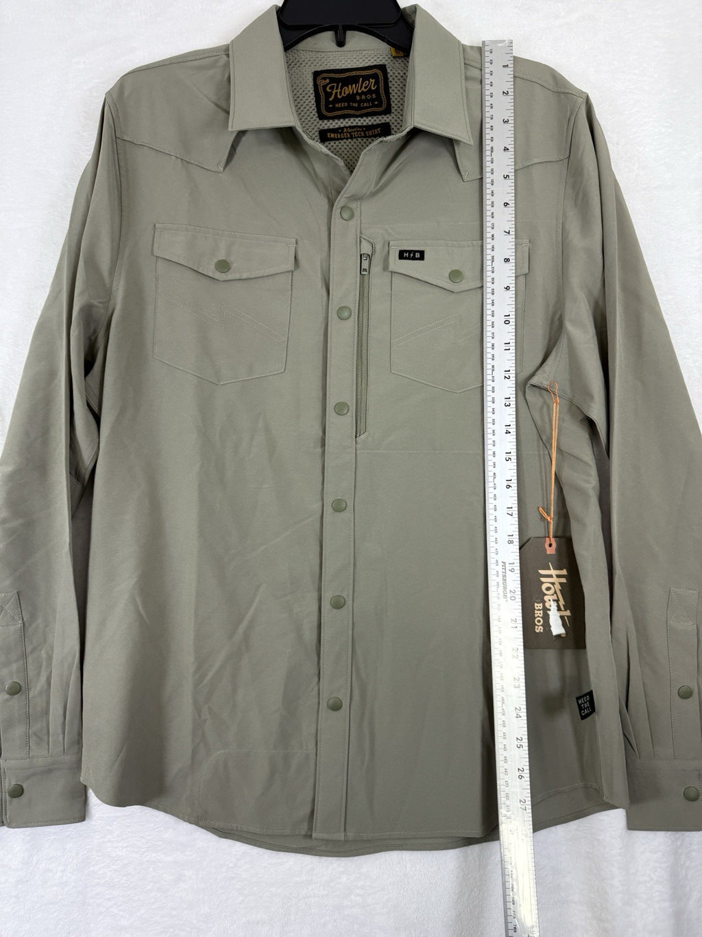 New Howler Bros Emerger Tech Shirt SIZE M Sandstone Tan Snap Front - DAD DENIM