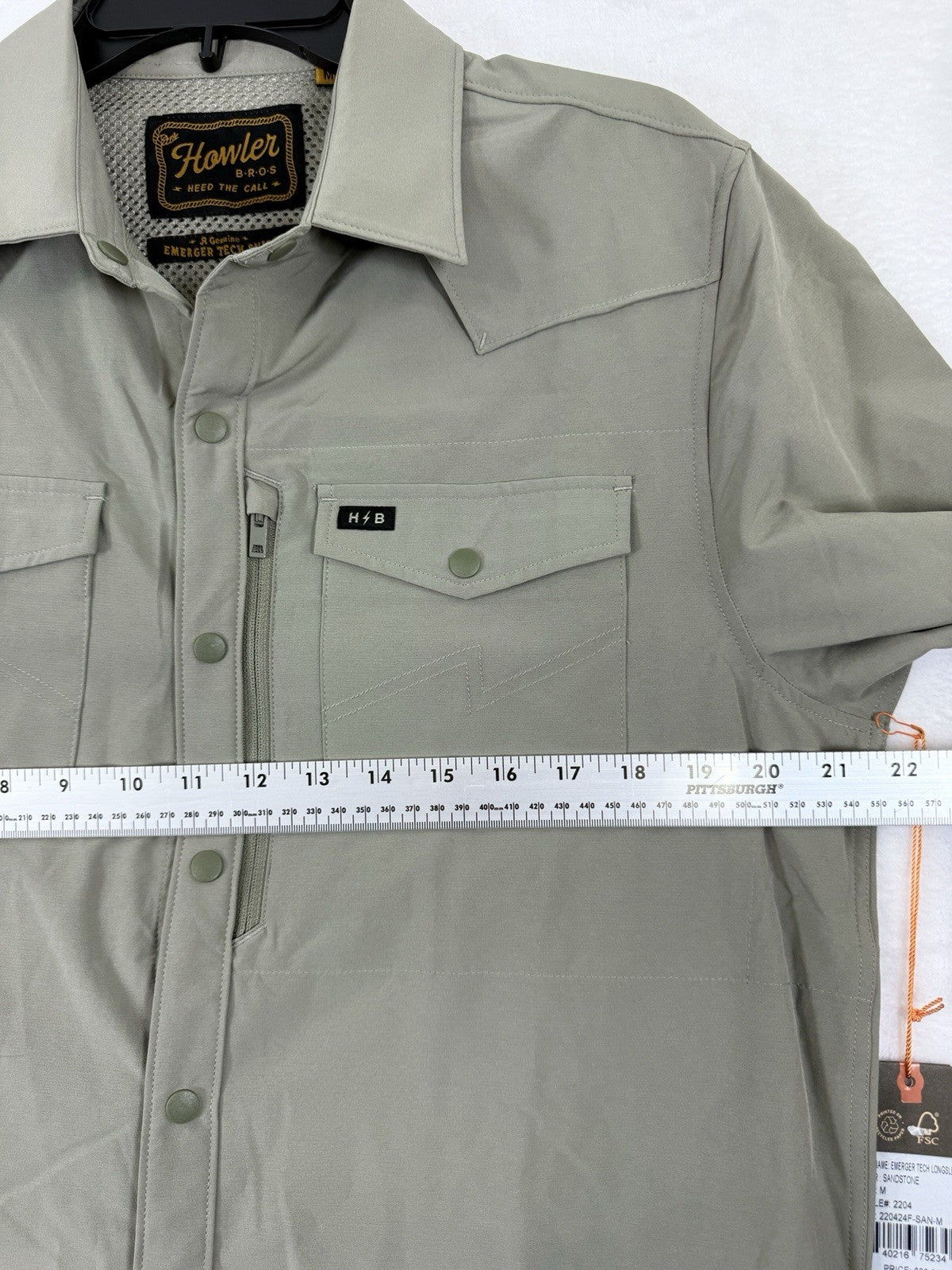 New Howler Bros Emerger Tech Shirt SIZE M Sandstone Tan Snap Front - DAD DENIM