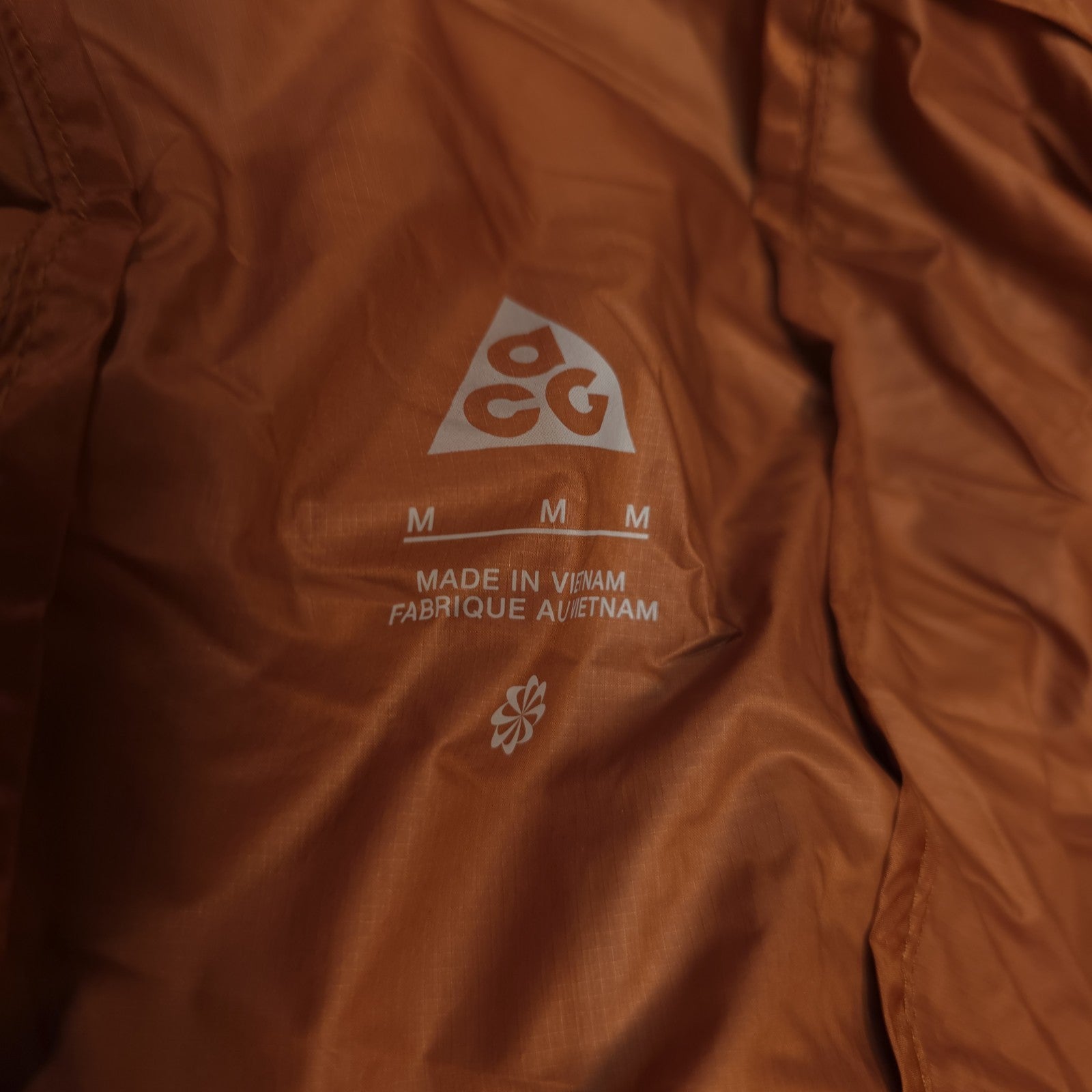 Nike ACG Jacket Windproof Cinder Cone Mens NWT Size MED DB0978-245 - Dad Denim